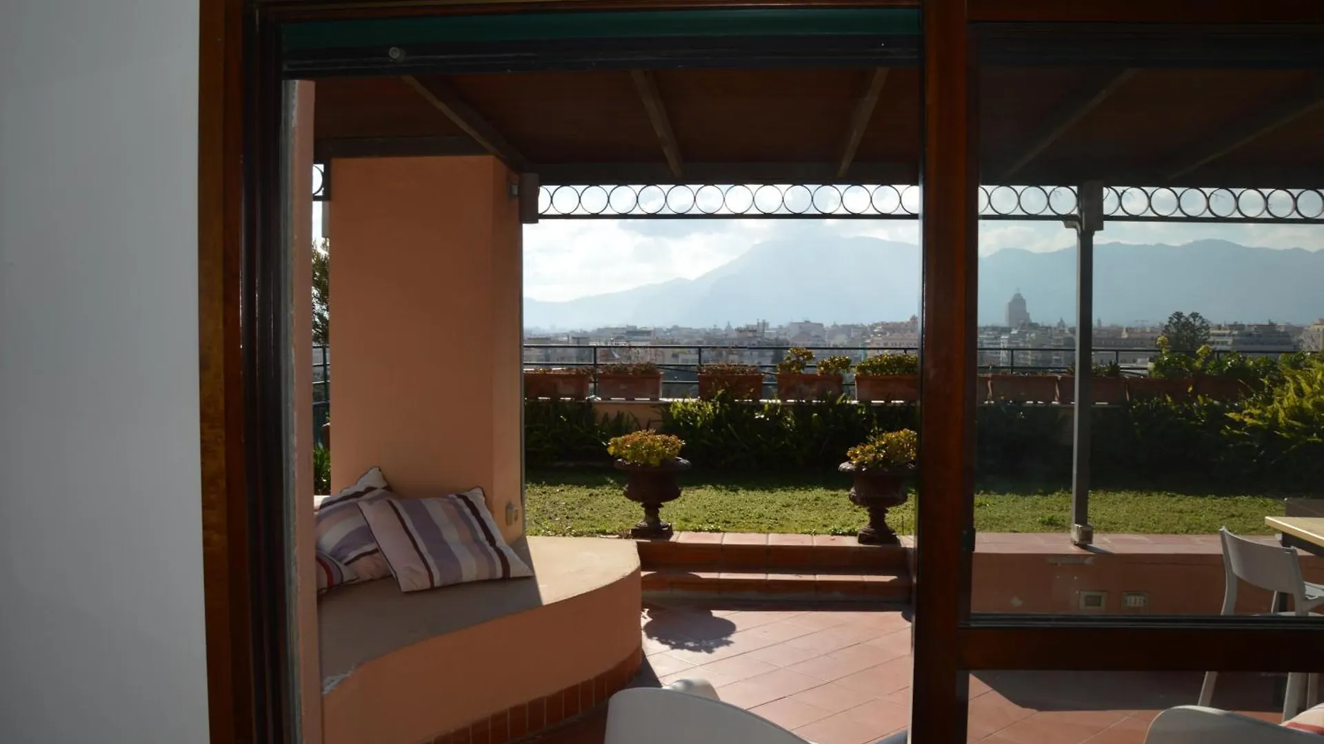 Appartamento Con Vista Palermo 0*,  Italien