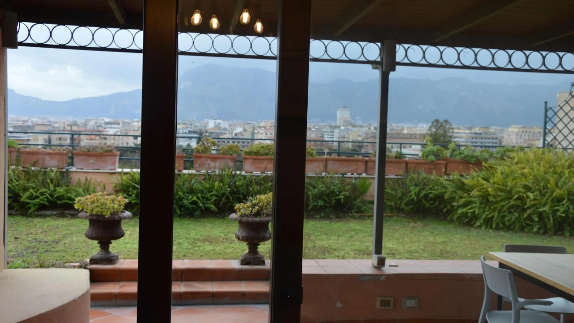 Lägenhet Appartamento Con Vista Palermo
