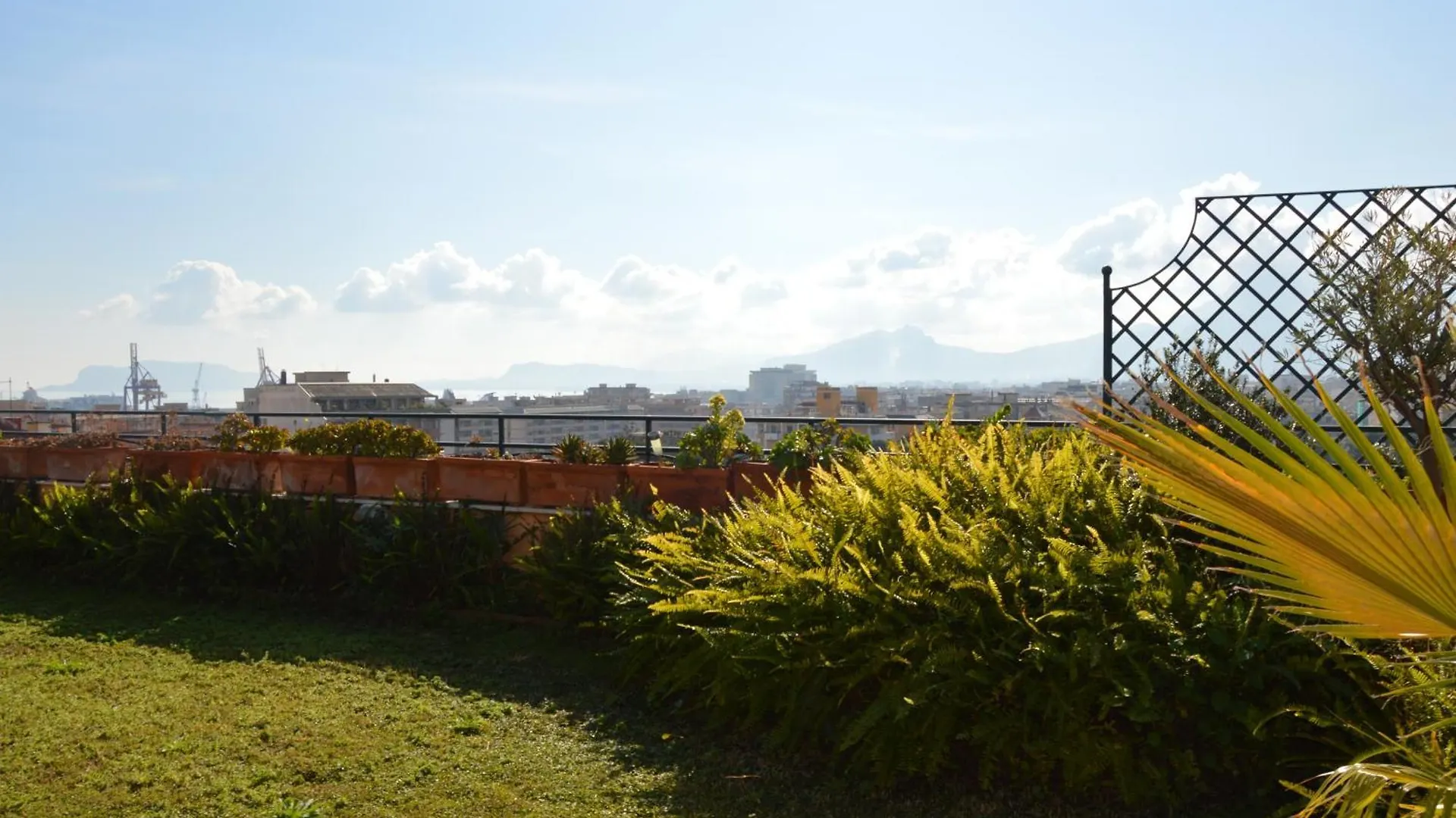 Appartamento Con Vista Palermo 0*,  Italien