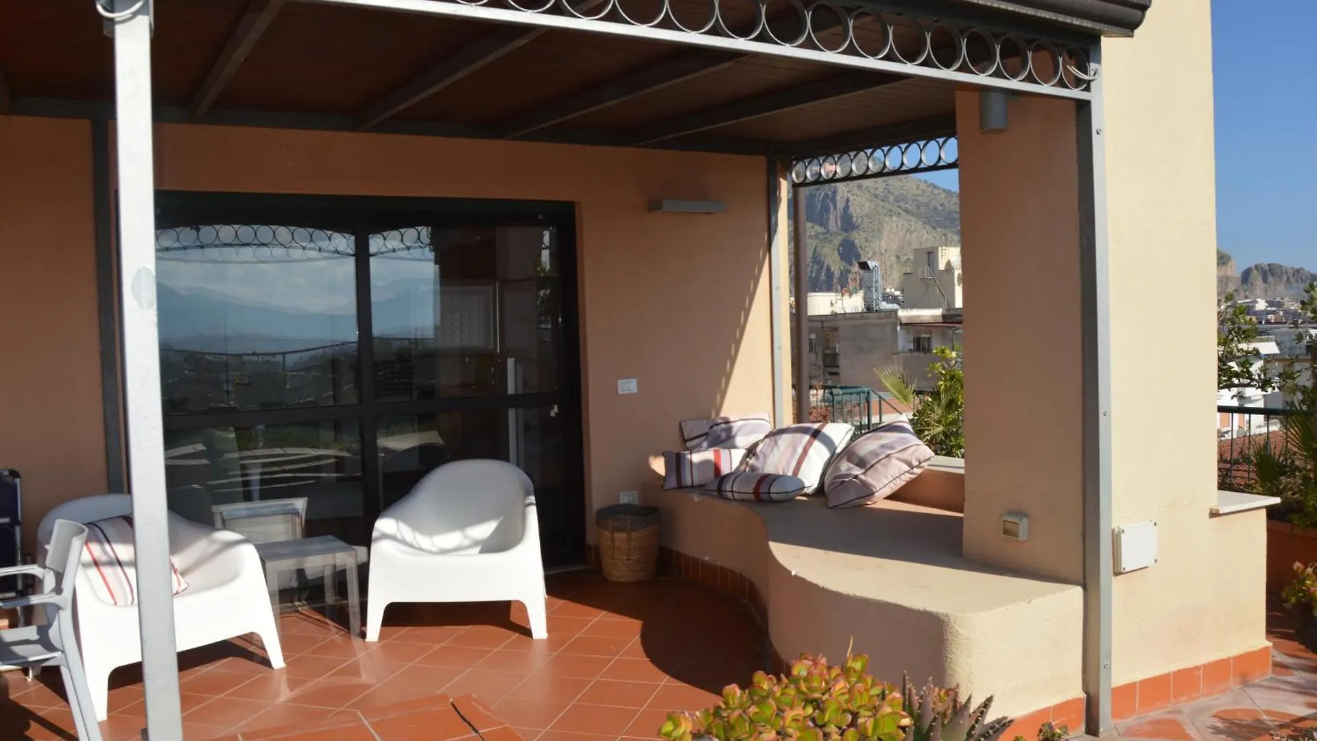 Appartamento Con Vista Palermo Lägenhet