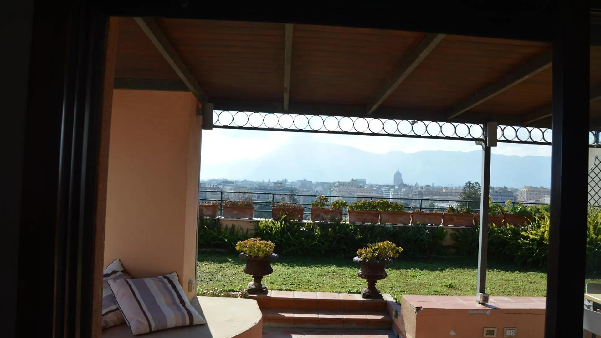 Appartamento Con Vista Palermo 0*,